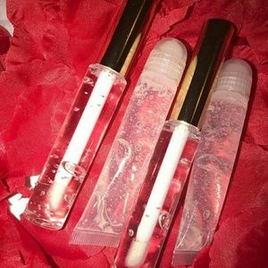 Clear coconut scented lip gloss
